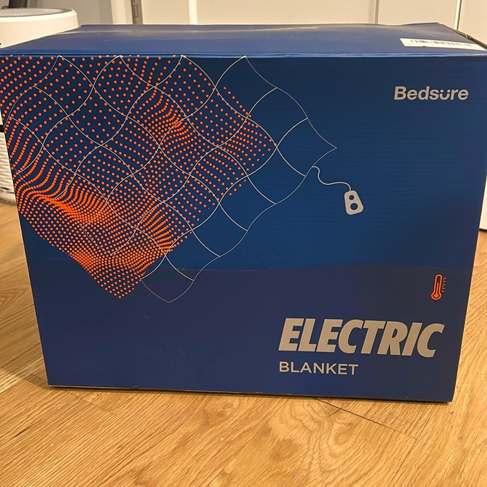 Electric blanket, 84x90. Gray color, new